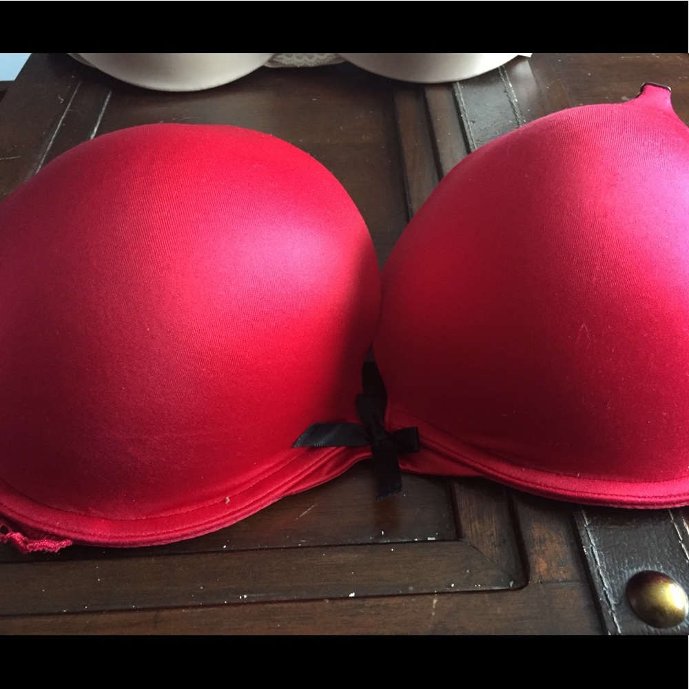 Very sexy push up plunge bra